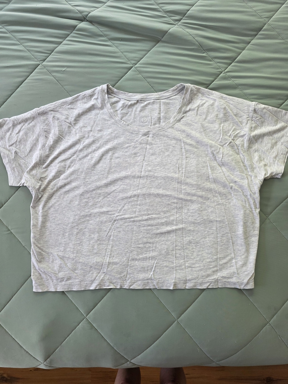 lululemon Light Gray Women's Crop Tee | Size Large